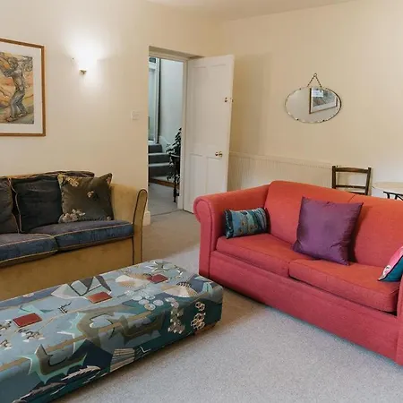 Apartman Sunnyside - Spacious 2 Bedroom Ground Floor With Free Parking In Kendal, Cumbria *